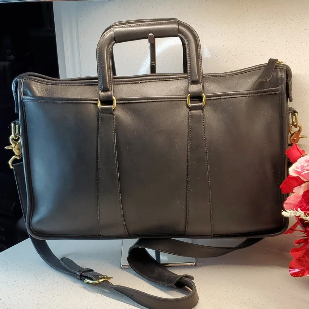 USA 🇺🇸 Vintage COACH Briefcase/Messenger leather bag (Unisex)